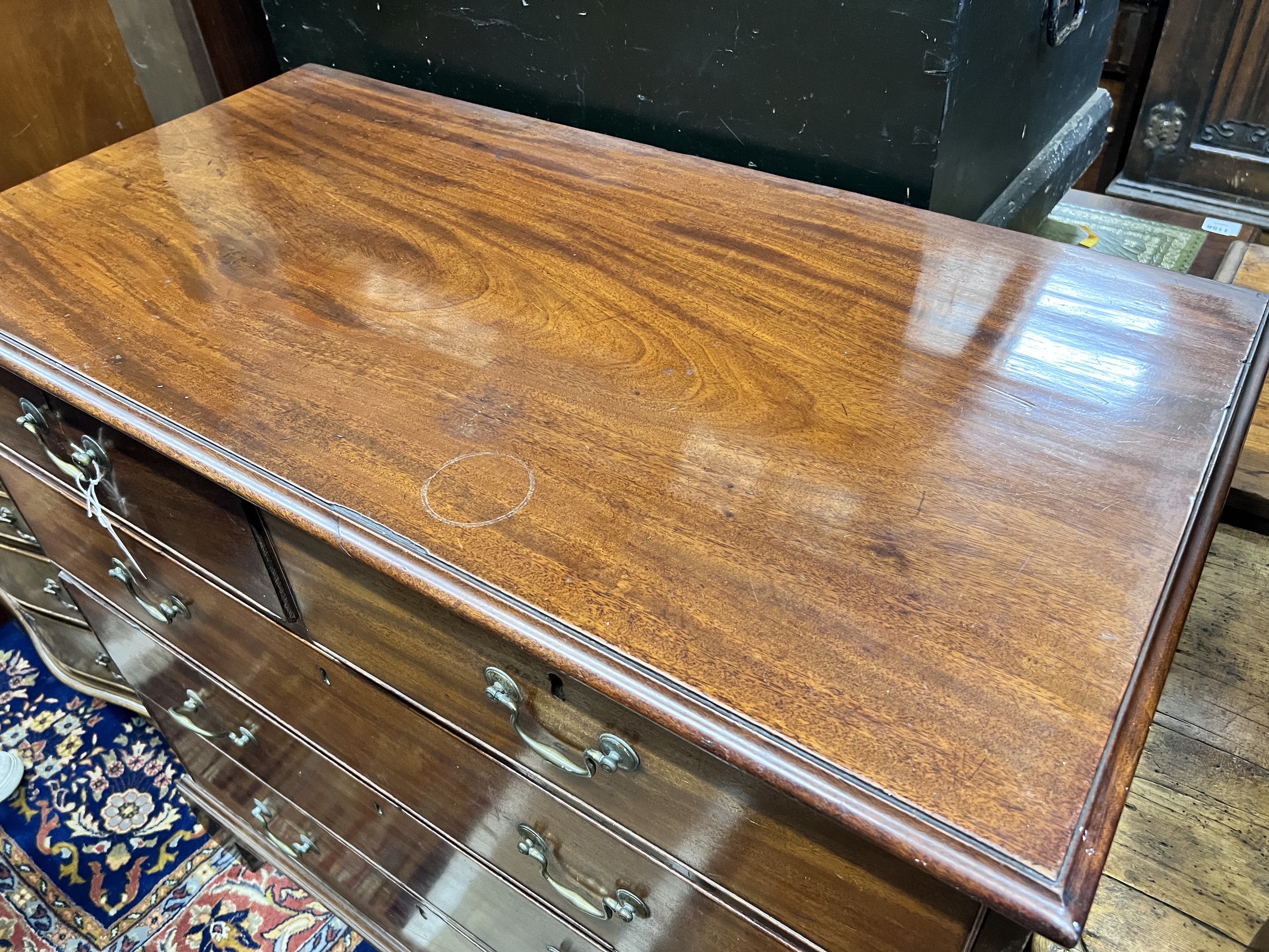 A George III mahogany chest of five drawers, width 107cm